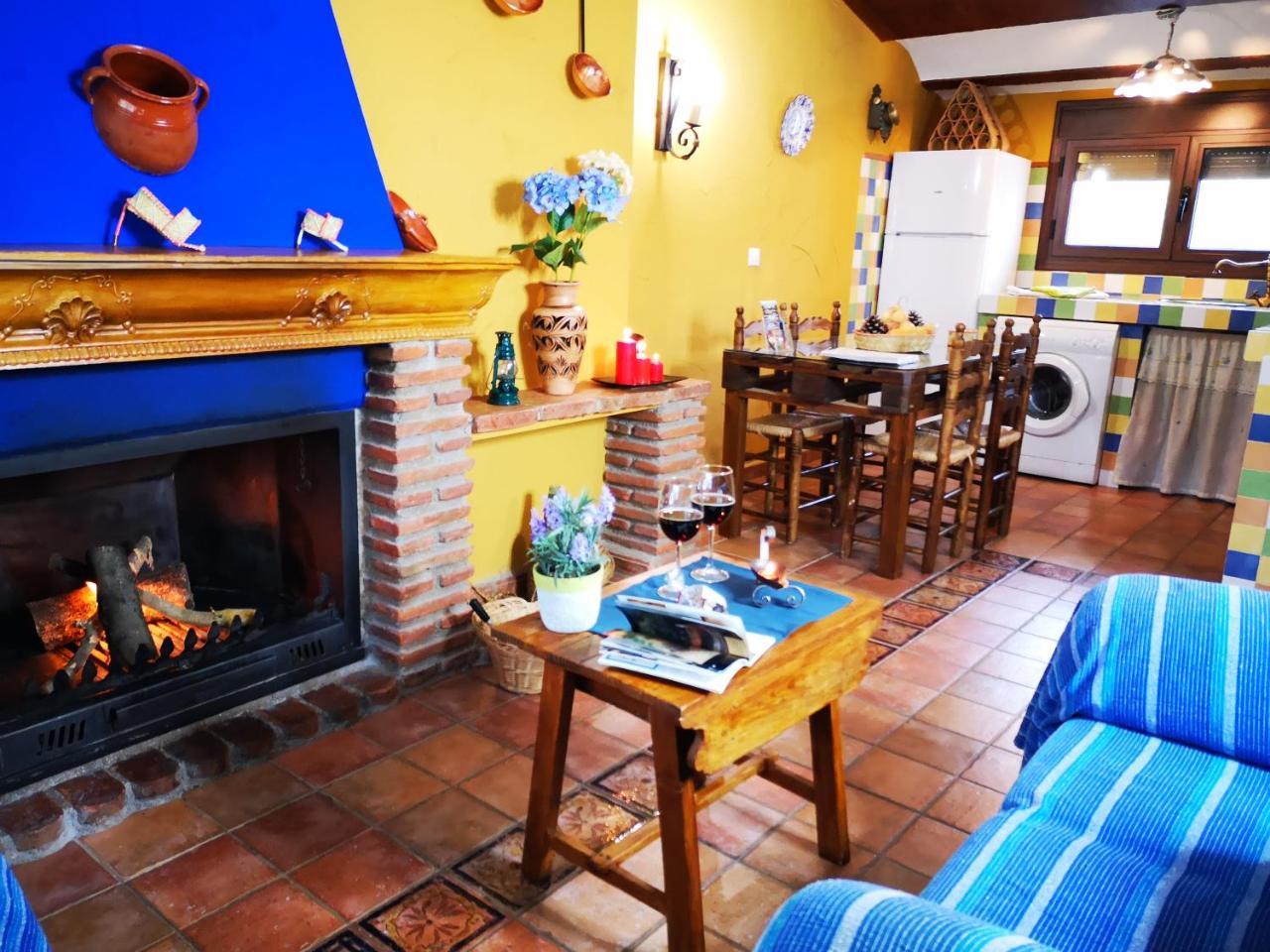 Apartamentos La Suerte Hinojares Kültér fotó